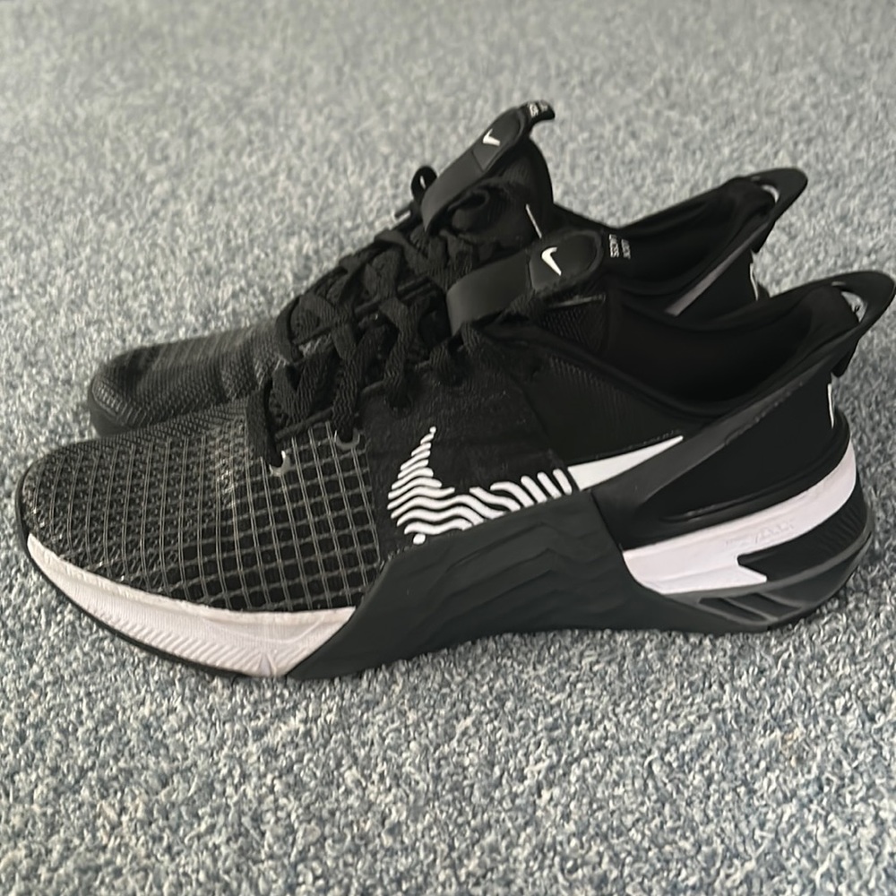 Nike Metcon 8 FlyEase size 8
